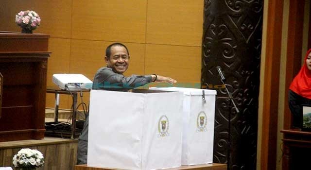 Puluhan Anggota Dewan Memilih Wakil Walikota