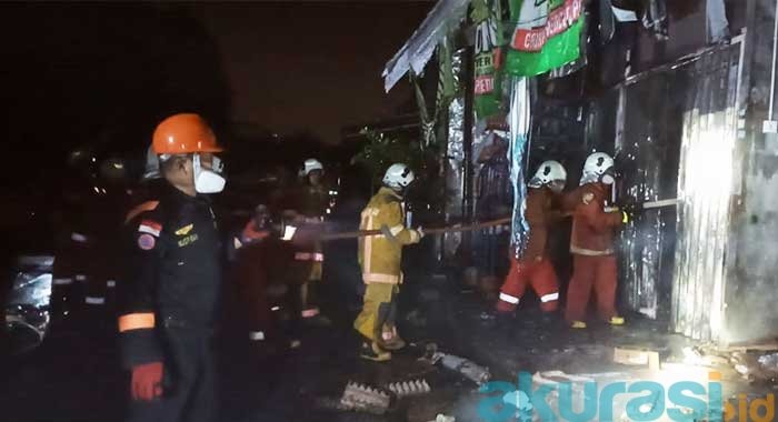 6 rumah terbakar