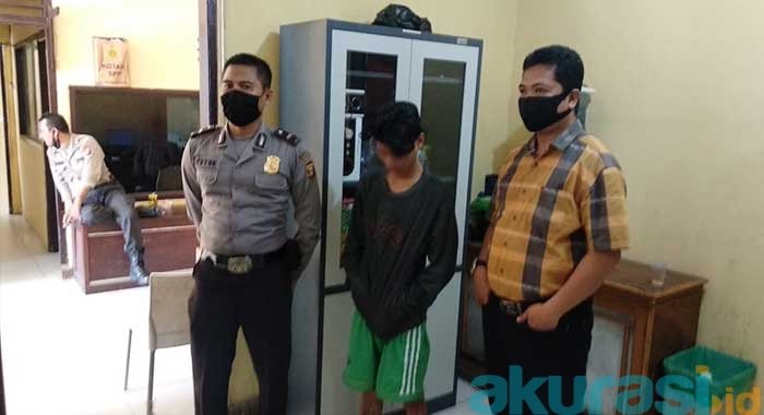 Tidak Diberi Uang